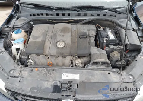 2011 Volkswagen Jetta 2.5L Se z USA, uszkodzony, nr VIN 3VWDX7AJ6BM061332